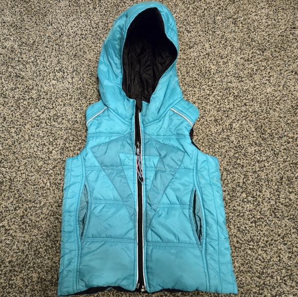Ivivva Athletica Insulated Reversable Vest (Girls size 4) - Picture 1 of 5